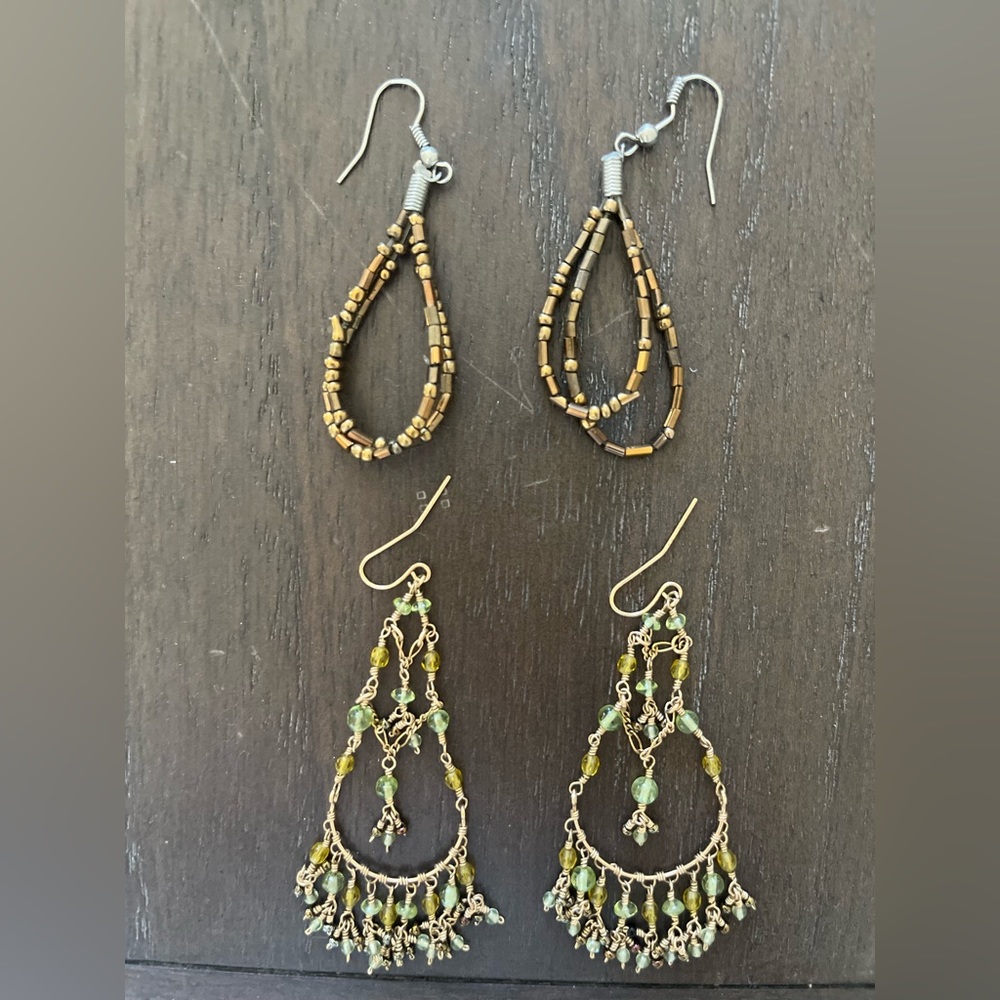 2 pairs earrings. Green/brown/neutral. Never worn.